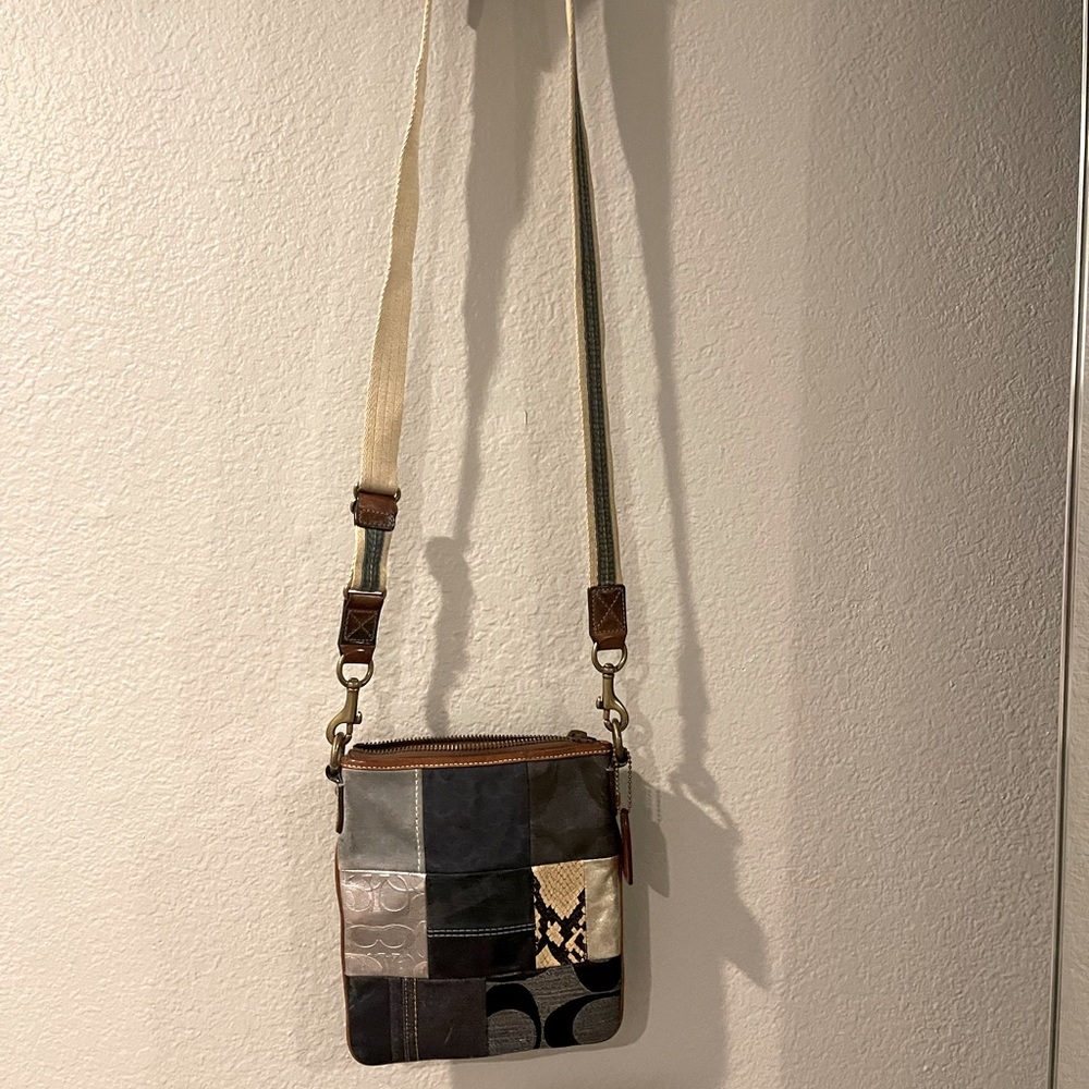 Coach crossbody purse